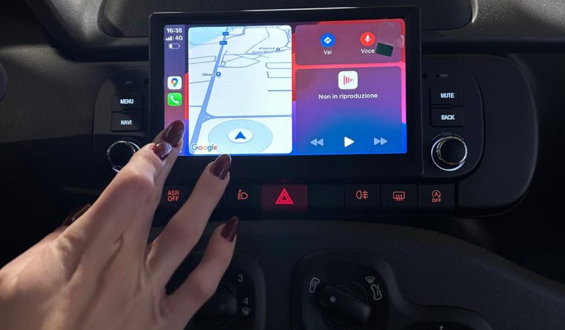Fiat Pandina km 0 2024 con display 8” pieno