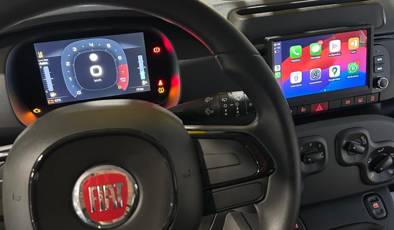 Fiat Pandina km 0 2024 con display 8” pieno