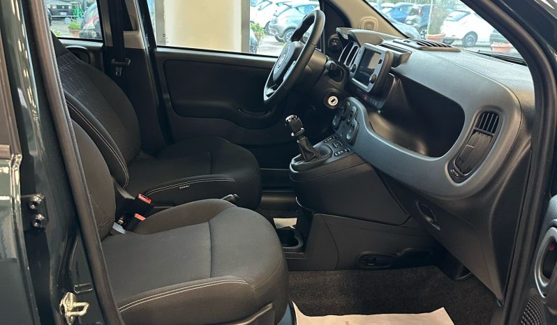 Fiat Panda CROSS 2024 Hybrid pieno