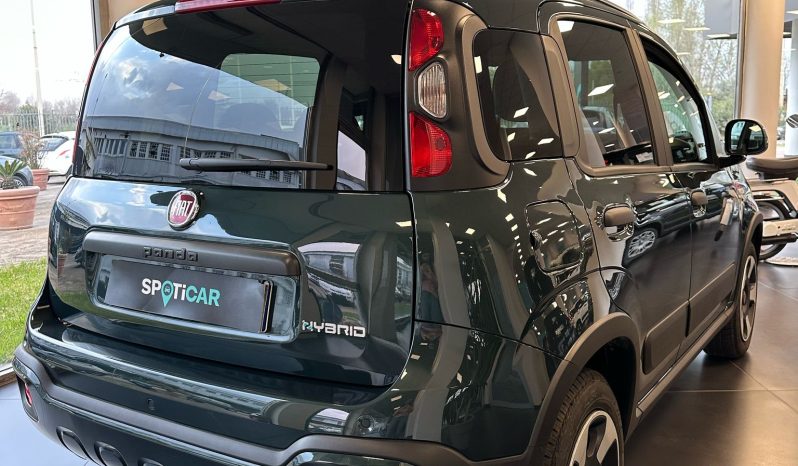 Fiat Panda CROSS 2024 Hybrid pieno