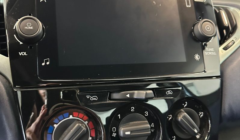 Lancia Ypsilon 1.0 70Cv Platino HYBRID 2024 pieno