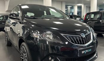 Lancia Ypsilon 1.0 70Cv Platino HYBRID 2024 pieno