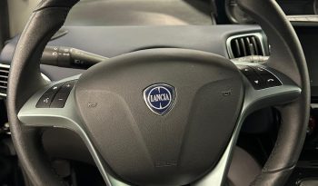 Lancia Ypsilon 1.0 70Cv Platino HYBRID 2024 pieno