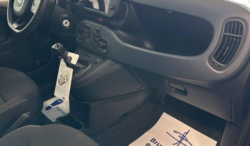 Fiat Panda CROSS 2024 Hybrid pieno