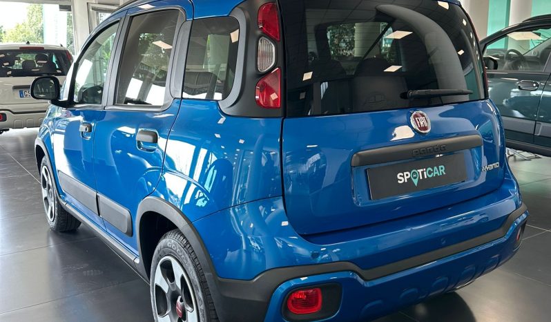 Fiat Panda CROSS 2024 Hybrid pieno