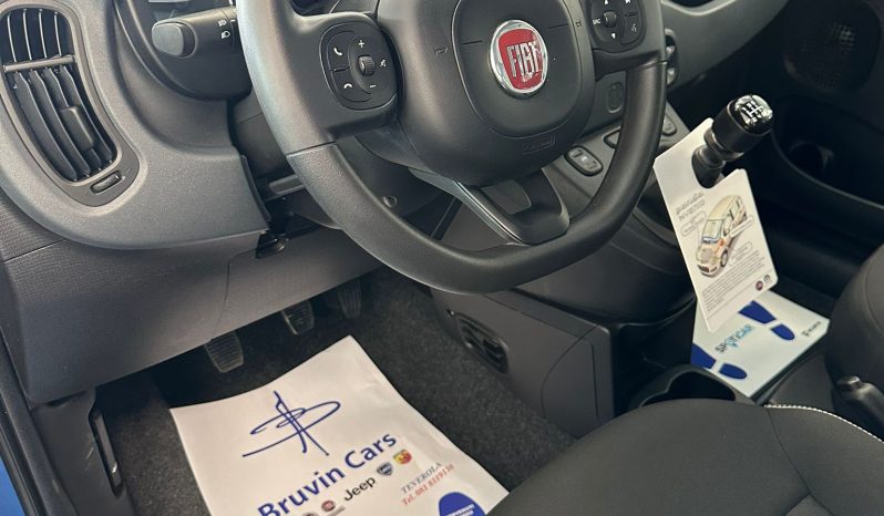 Fiat Panda CROSS 2024 Hybrid pieno