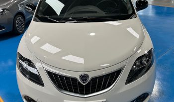Lancia Ypsilon 1.0 70Cv Platino HYBRID 2024 pieno