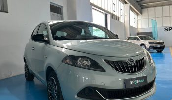 Lancia Ypsilon 1.0 70cv Hybrid Platino pieno