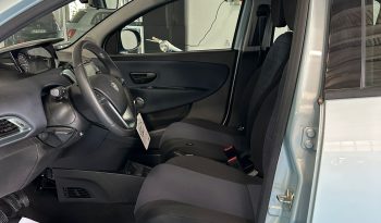 Lancia Ypsilon 1.0 70cv Hybrid Platino pieno