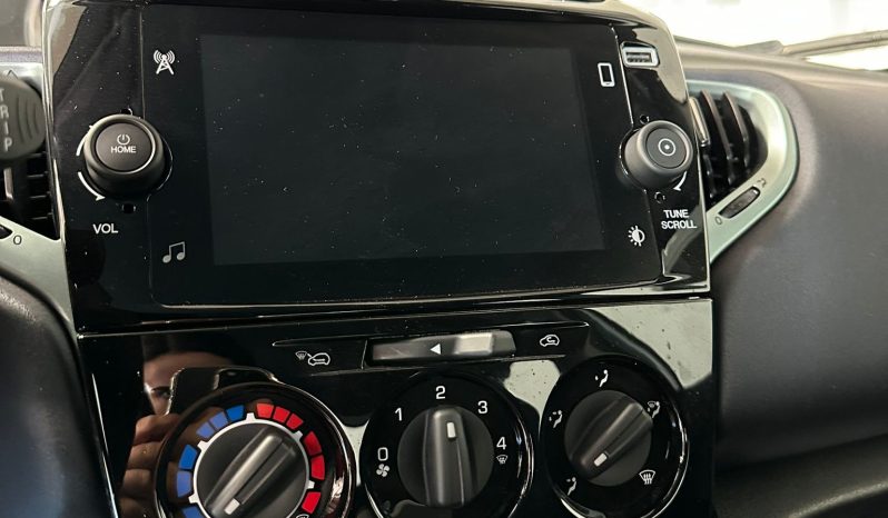 Lancia Ypsilon 1.0 70cv Hybrid Platino pieno