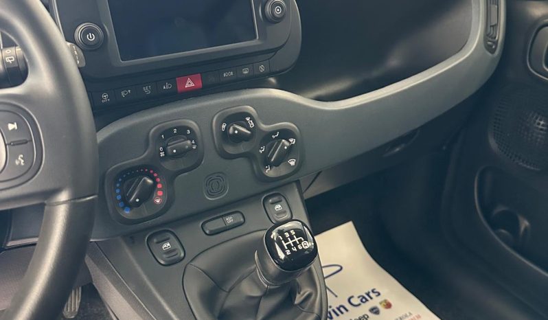 Fiat Panda CROSS 2024 Hybrid pieno