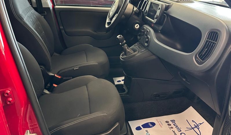 Fiat Panda CROSS 2024 Hybrid pieno