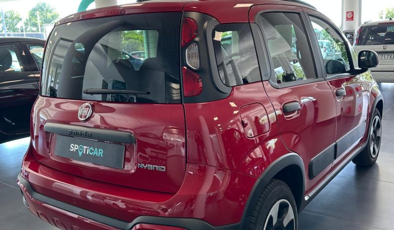 Fiat Panda CROSS 2024 Hybrid pieno