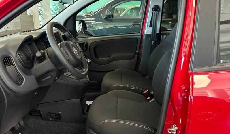 Fiat Panda CROSS 2024 Hybrid pieno