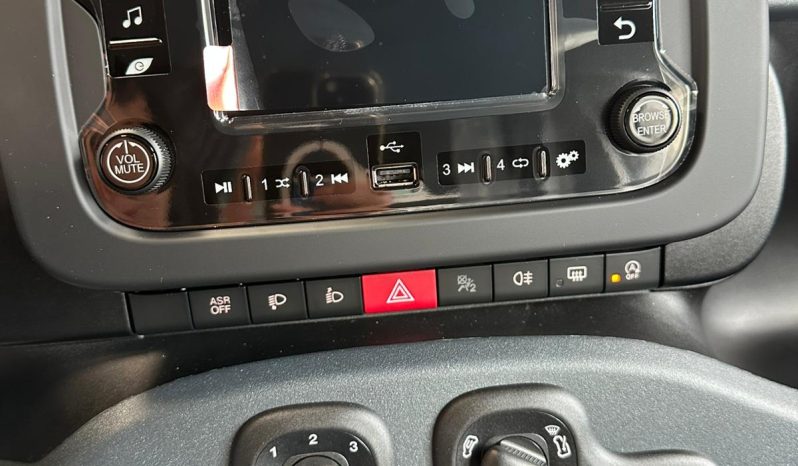 Fiat Panda 1.0 70cv Hybrid  Pandina 05/2025 pieno