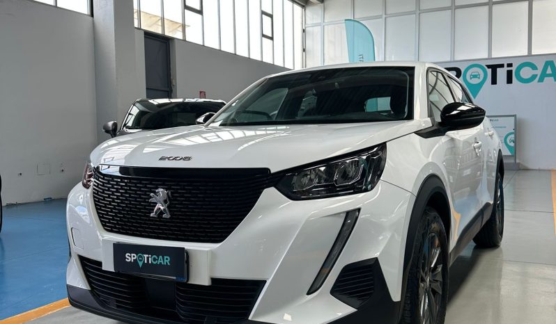 Peugeot 2008 PureTech 1.2 Benzina 100cv 2022 pieno
