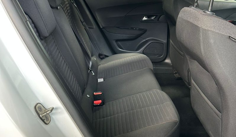 Peugeot 2008 PureTech 1.2 Benzina 100cv 2022 pieno