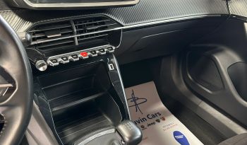Peugeot 2008 PureTech 1.2 Benzina 100cv 2022 pieno
