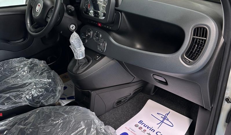FIAT PANDA ICON HYBRID 2025 pieno