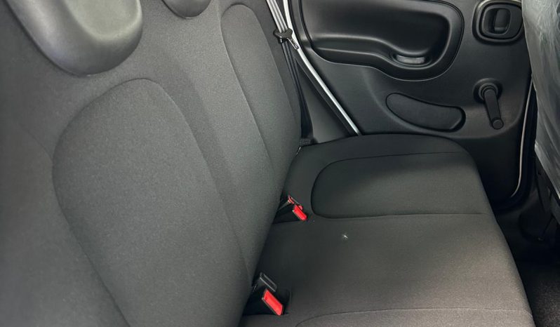 FIAT PANDA ICON HYBRID 2025 pieno