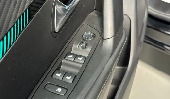Peugeot 2008 PureTech Allure Pack pieno