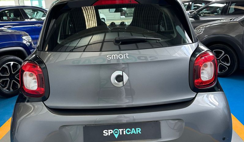 Smart FourFour 1.0 Benz Fidaty pieno