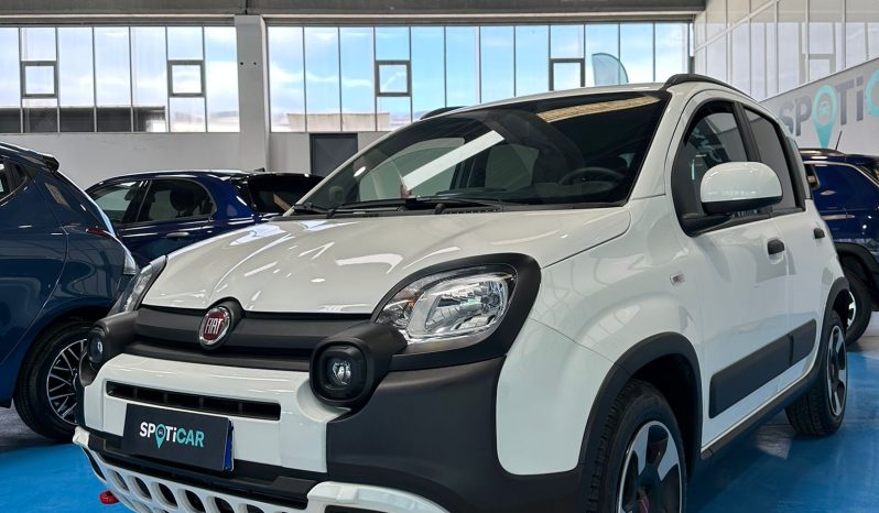 PANDA CROSS 1.0 70CV HYBRID pieno