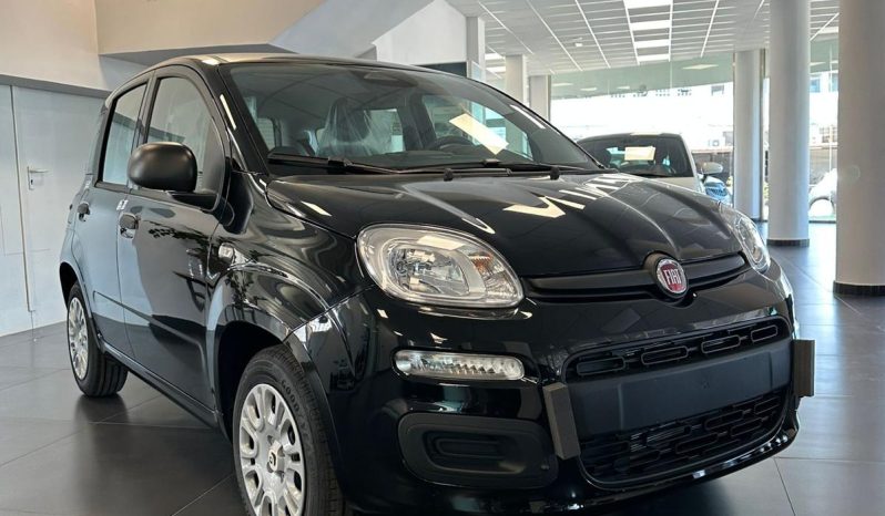 FIAT PANDA hybrid ICON 2025 pieno