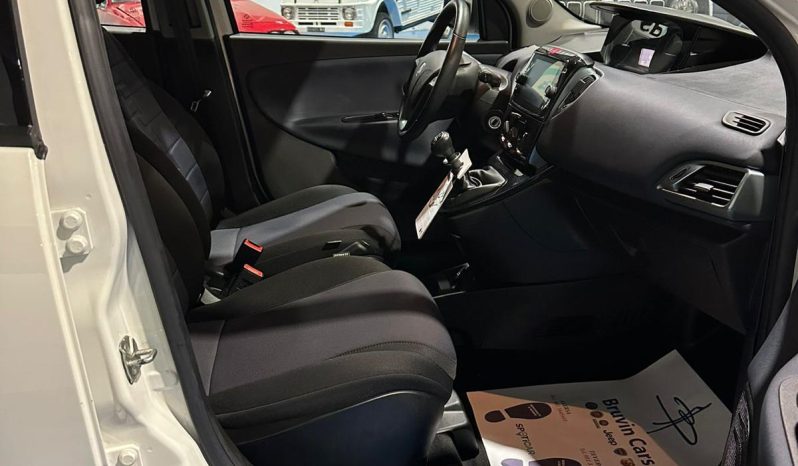 YPSILON 2024 BENZINA/HYBRID pieno