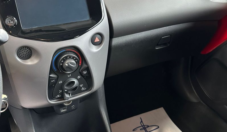 Peugeot 108 BENZINA pieno