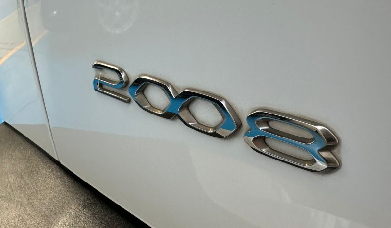 Peugeot 2008 Active Pack pieno