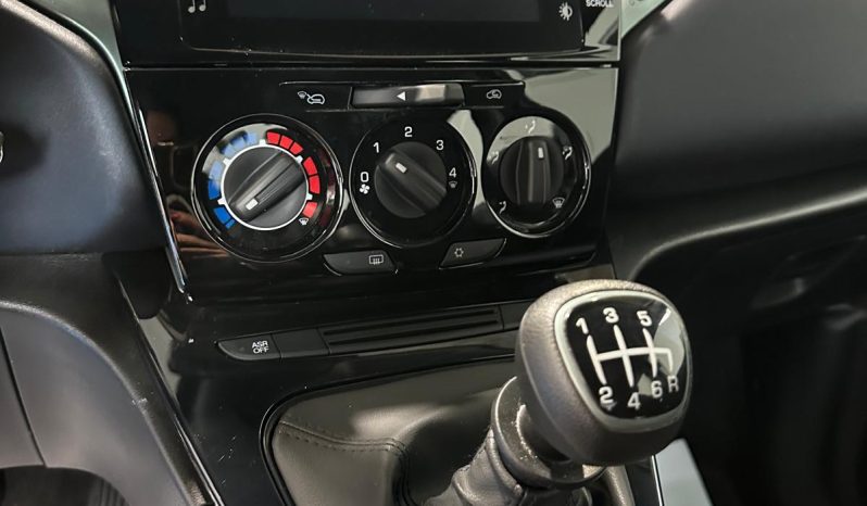 YPSILON PLATINO 1.0 HYBRID pieno