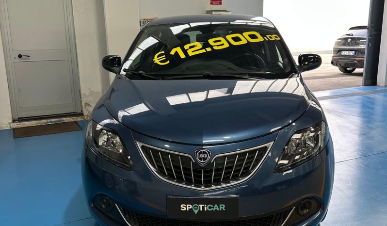 YPSILON PLATINO 1.0 HYBRID pieno