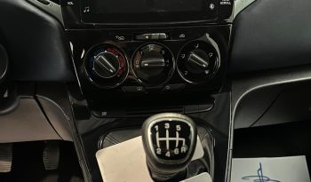 YPSILON PLATINO HYBRID pieno