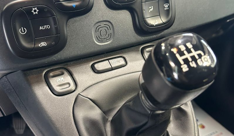FIAT PANDA HYBRID BENZINA pieno