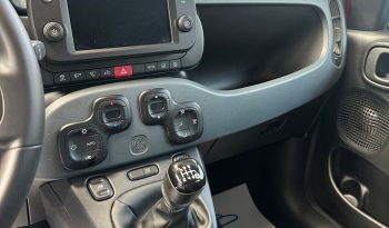 FIAT PANDA CROSS HYBRID pieno