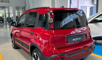 FIAT PANDA CROSS HYBRID pieno