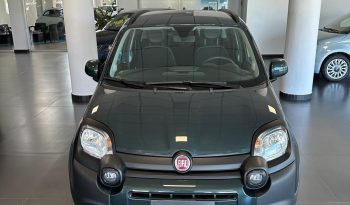FIAT PANDA HYBRID CROSS pieno