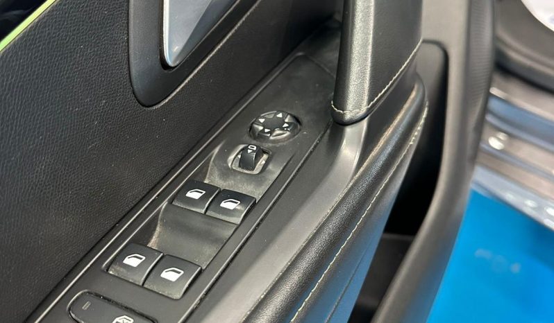 Peugeot 208 GT Pack PureTech pieno