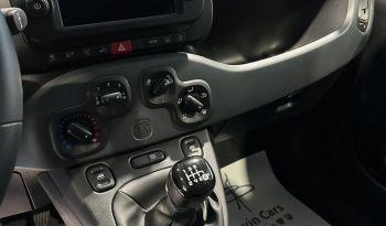 FIAT PANDA CROSS HYBRID pieno