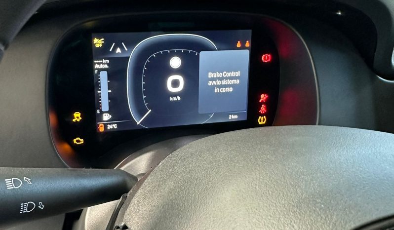 FIAT PANDINA ICON HYBRID pieno