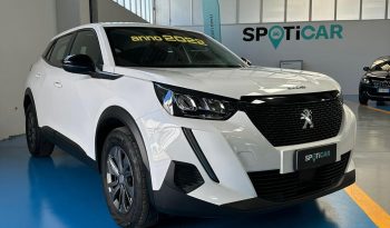 Peugeot 2008 PureTech Benzina Active Pack pieno