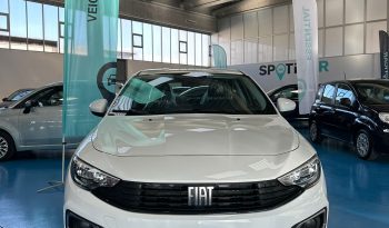 FIAT TIPO SEDAN DIESEL pieno
