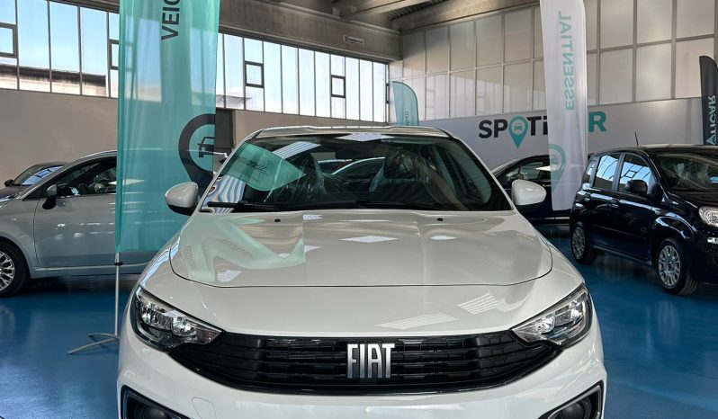 FIAT TIPO SEDAN DIESEL pieno