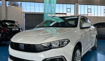 FIAT TIPO SEDAN DIESEL pieno