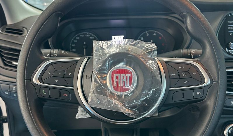 FIAT TIPO SEDAN DIESEL pieno