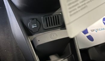 LANCIA YPSILON HYBRID PLATINO pieno