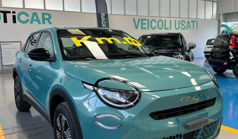 Fiat 600 ICON HYBRID pieno