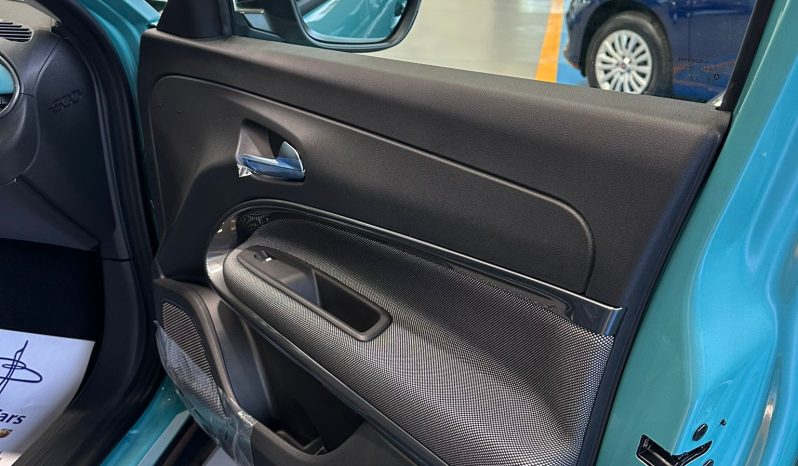 Fiat 600 ICON HYBRID pieno