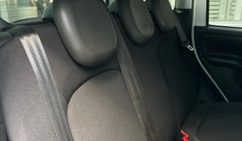 FIAT PANDA CROSS HYBRID pieno
